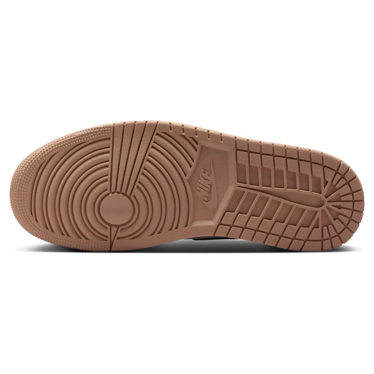 Air Jordan 1 High Latte. Vista 2 del modelo. Imagen de catálogo del producto.