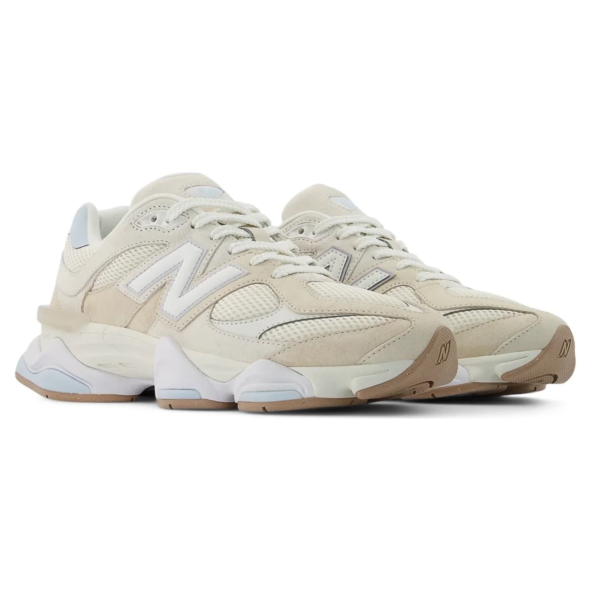 New Balance 9060 Bisque with Frosted Glass. Vista 2 del modelo. Imagen de catálogo del producto.