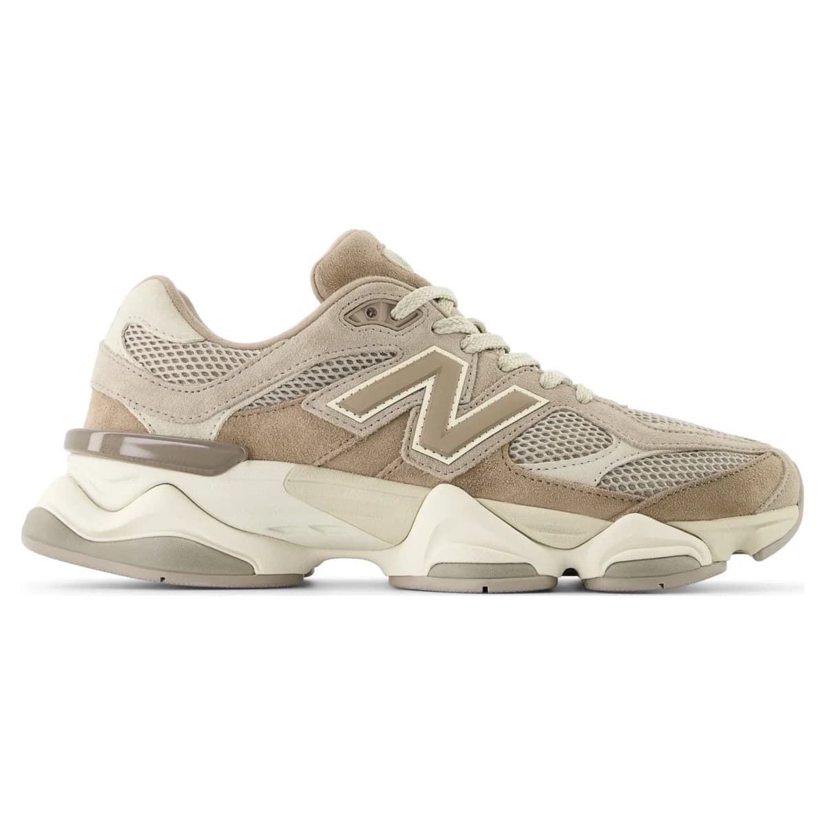 New Balance 9060 Mushroom with Arid Stone. Vista 1 del modelo. Imagen de catálogo del producto.